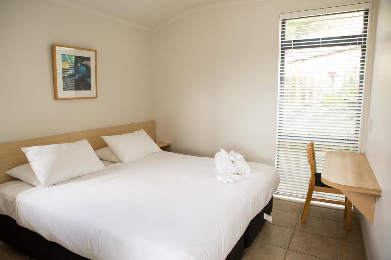 Waiheke Island Resort Conference & Accomodation Centre Ostend Екстер'єр фото