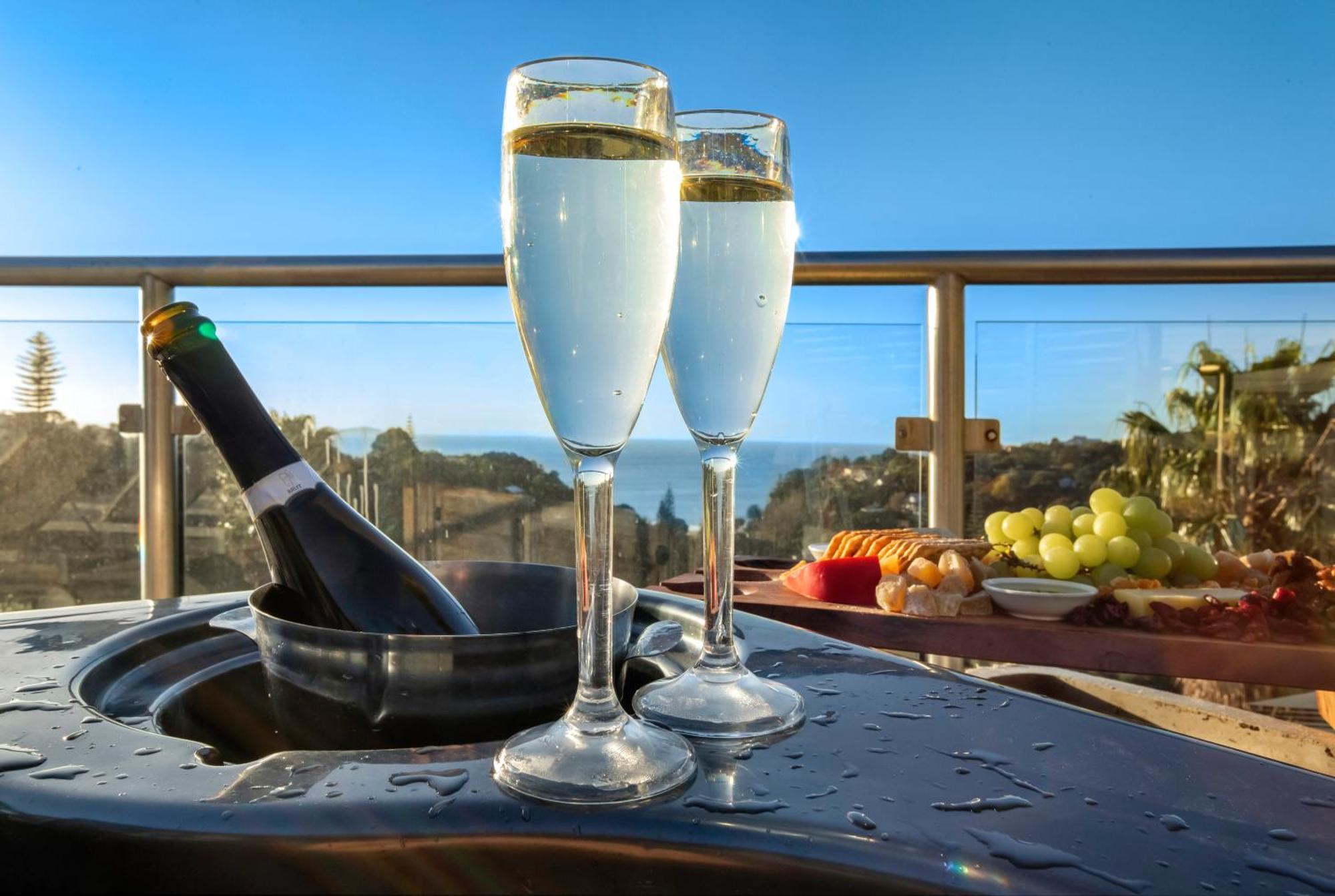 Waiheke Island Resort Conference & Accomodation Centre Ostend Екстер'єр фото