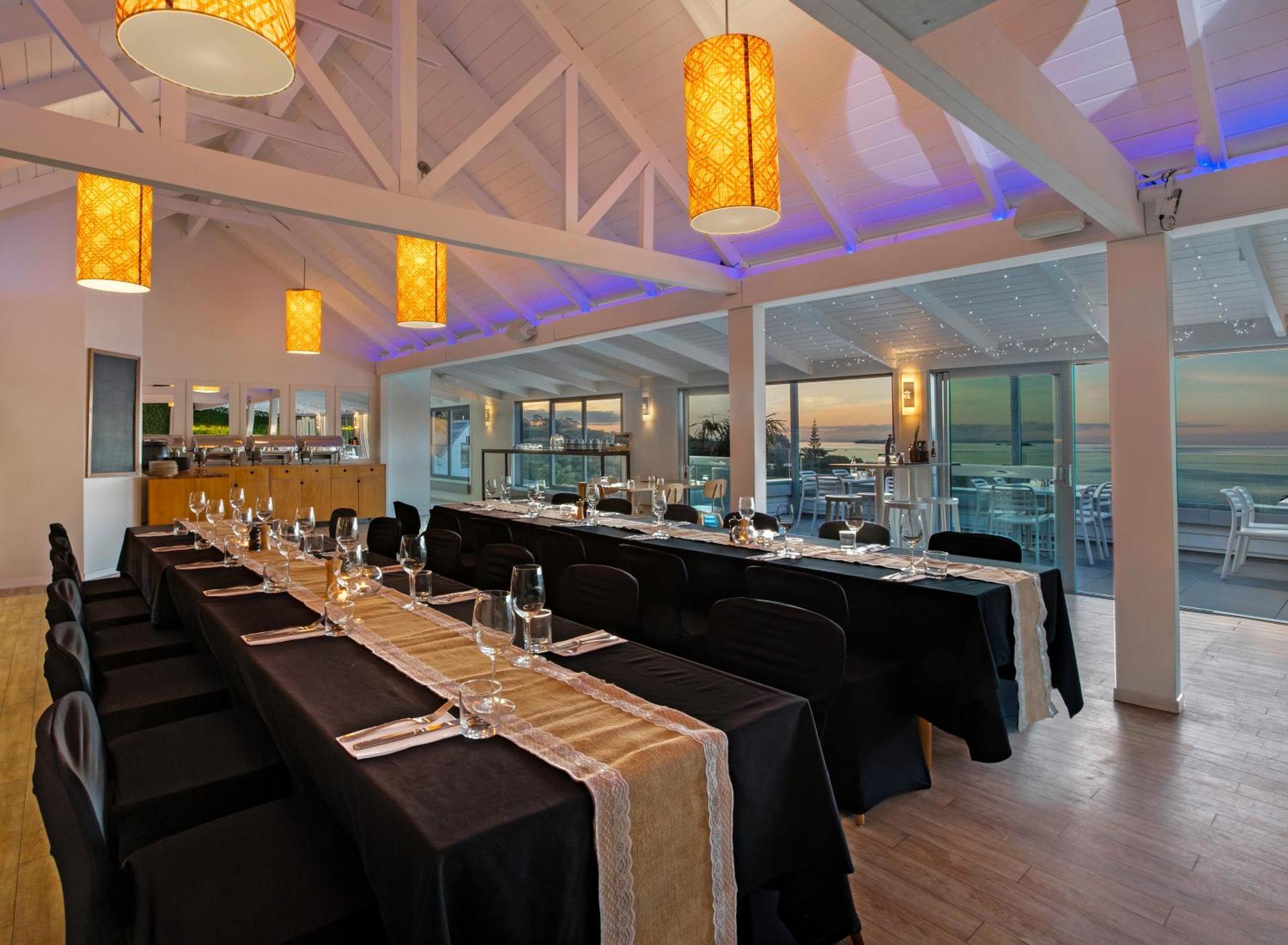 Waiheke Island Resort Conference & Accomodation Centre Ostend Екстер'єр фото