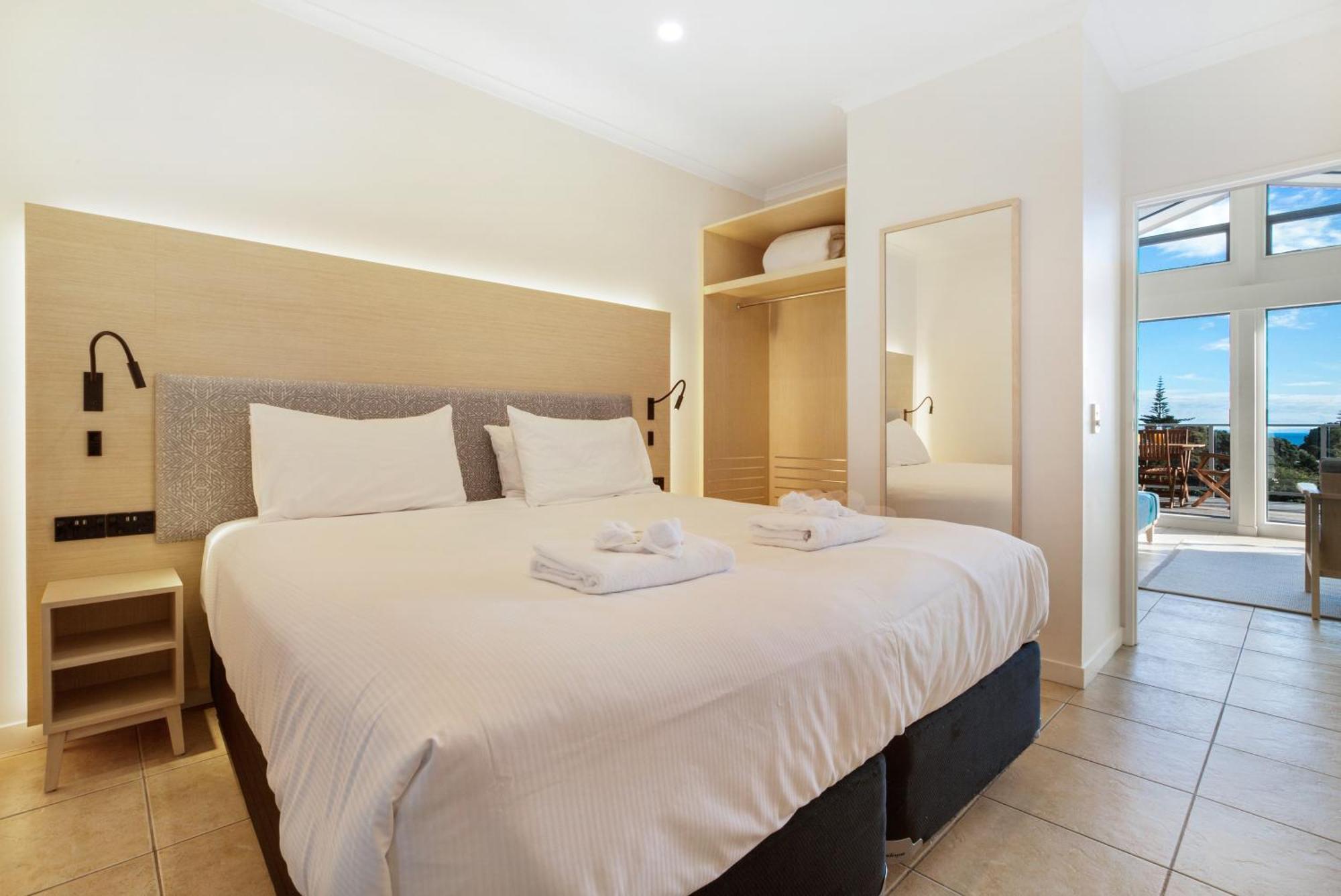 Waiheke Island Resort Conference & Accomodation Centre Ostend Екстер'єр фото